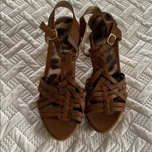 Qupid summer wedges!